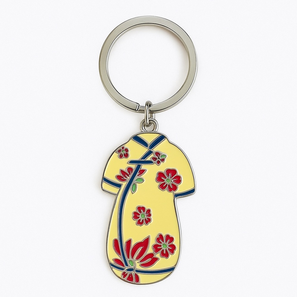 Yellow Floral Kimono Keychain – Japanese Style Charm Accessory